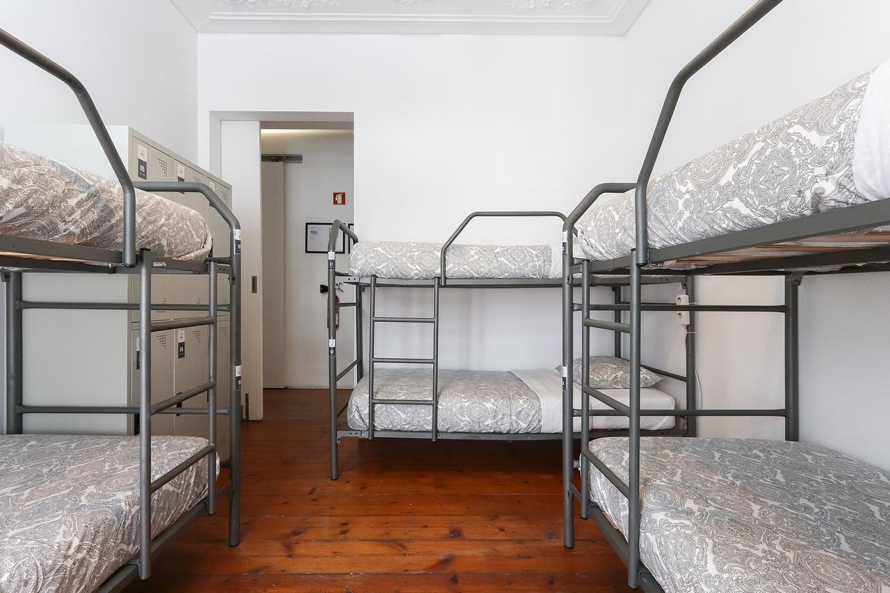 Kab+1 Hostel Lisbon Bagian luar foto