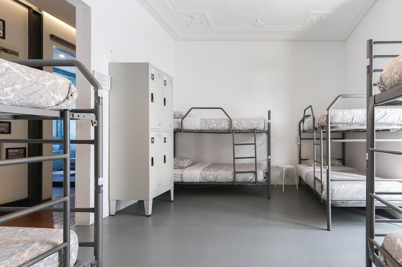 Kab+1 Hostel Lisbon Bagian luar foto